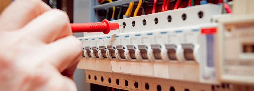 Électricien à Montoire-sur-le-Loir - Adopt'Elec