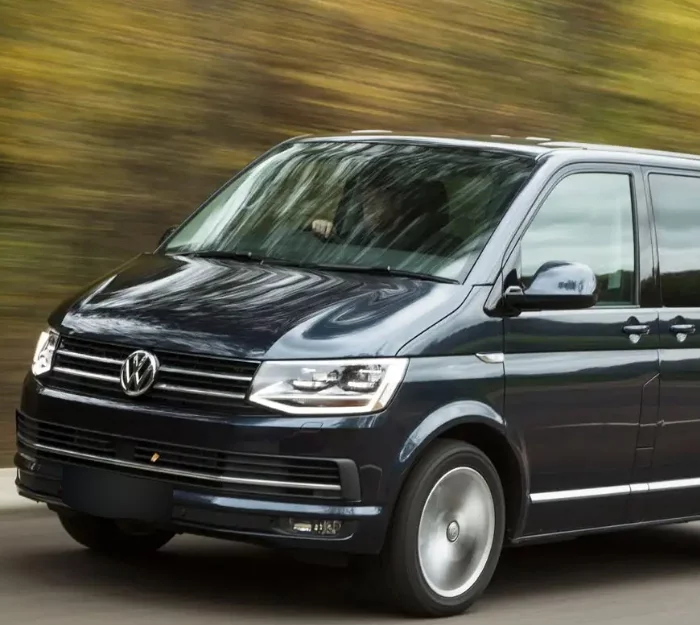 Location minibus à Bègles : Astuces pour économiser sans sacrifier la qualité